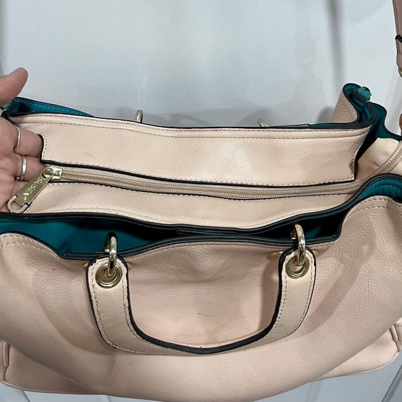 Susen light pink handbag | Gently used - Picture 9 of 13